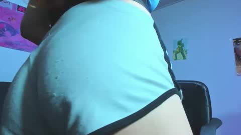 Snapshot of lily_stone04 chatting on April 2026 06:31:02 AM lily_stone04 online show from April 2026 06:31:02 AM