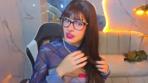 Snapshot of lily_tx chatting on June 2026 12:40:02 PM Follow me.. Live 730 to 1400 online show from June 2026 12:40:02 PM