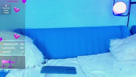 lily_waist online show from January 2025 10:17:01 PM