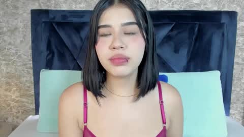 Snapshot of lily_woodz chatting on October 2025 07:13:01 PM LilyWoodz online show from October 2025 07:13:01 PM