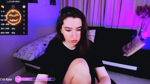 LILY online show from January 2025 09:01:01 AM