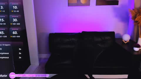 LILY online show from May 2026 06:09:01 PM