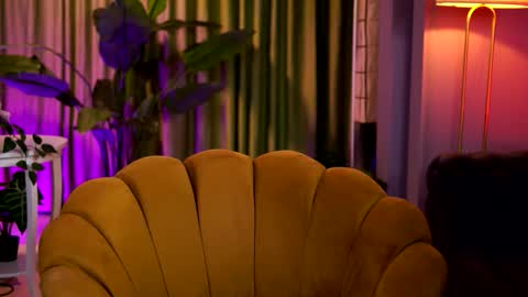 Lily online show from March 2026 07:21:02 PM