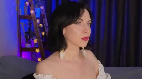 Lily online show from July 2026 11:39:02 AM