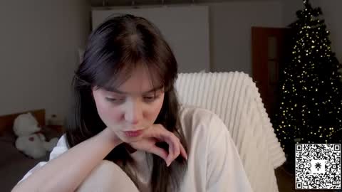 Lily   online show from December 2024 05:29:02 PM