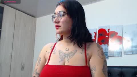 lilyfox23 online show from February 2026 12:33:01 PM