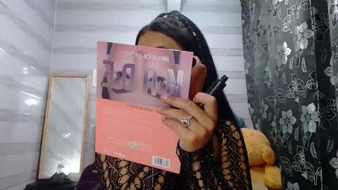 lilyjamesx online show from February 2025 10:31:01 PM