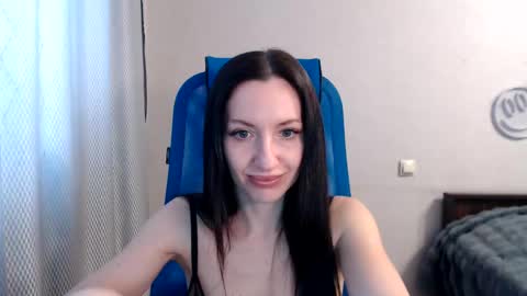 Snapshot of lilymellow chatting on December 2024 04:04:02 AM Lily online show from December 2024 04:04:02 AM