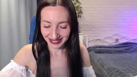Snapshot of lilymellow chatting on October 2025 05:43:02 AM Lily online show from October 2025 05:43:02 AM