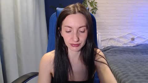 Snapshot of lilymellow chatting on October 2025 04:02:02 AM Lily online show from October 2025 04:02:02 AM