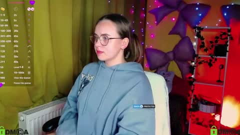 Snapshot of lilysweet13 chatting on April 2026 04:09:02 PM Lily online show from April 2026 04:09:02 PM