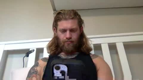 Snapshot of limitlesschris chatting on April 2026 03:34:02 PM Chris online show from April 2026 03:34:02 PM