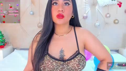 Snapshot of lin_jayani chatting on December 2024 11:50:02 AM Lin online show from December 2024 11:50:02 AM