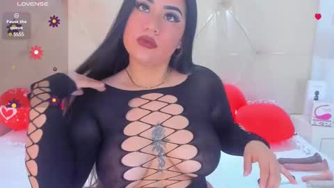 Snapshot of lin_jayani chatting on February 2025 12:00:02 PM Lin online show from February 2025 12:00:02 PM