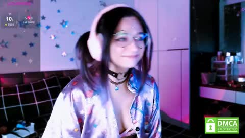 Snapshot of lina2d_tyan chatting on December 2024 11:22:02 AM Lina2D tyan online show from December 2024 11:22:02 AM