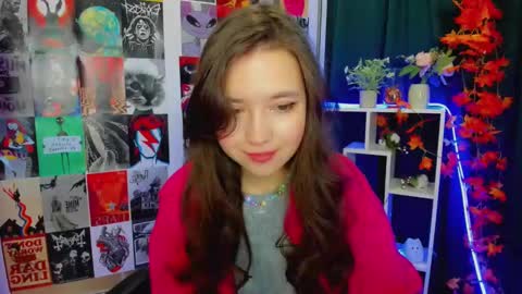 Snapshot of lina_brownie chatting on December 2024 02:01:02 AM Lina online show from December 2024 02:01:02 AM