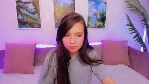Snapshot of lina_brownie chatting on January 2025 05:40:01 AM Lina online show from January 2025 05:40:01 AM