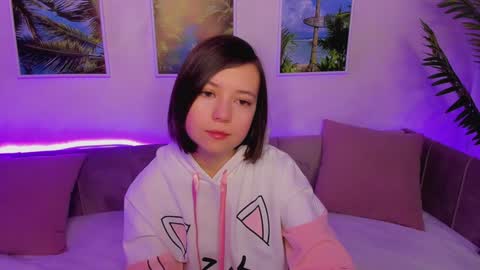 Snapshot of lina_brownie chatting on January 2025 02:01:01 AM Lina online show from January 2025 02:01:01 AM