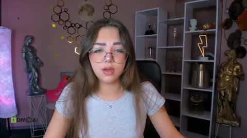 Snapshot of lina_fox12 chatting on May 2026 12:12:02 PM lina_fox12 online show from May 2026 12:12:02 PM