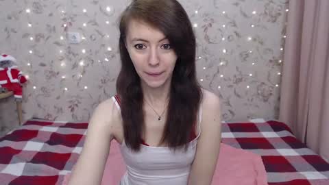 Snapshot of lina_rouge_ chatting on December 2024 10:17:02 AM Lina Rouge online show from December 2024 10:17:02 AM