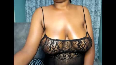 Snapshot of lina_sexy58 chatting on January 2026 07:48:01 PM lina sexy58 online show from January 2026 07:48:01 PM