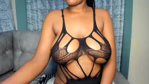 Snapshot of lina_sexy58 chatting on February 2026 07:45:01 PM lina sexy58 online show from February 2026 07:45:01 PM