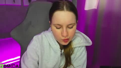 Snapshot of lina_smilee chatting on March 2026 08:19:01 AM Lina online show from March 2026 08:19:01 AM