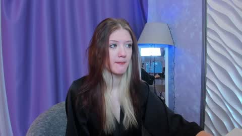 Lina online show from January 2025 09:03:01 PM