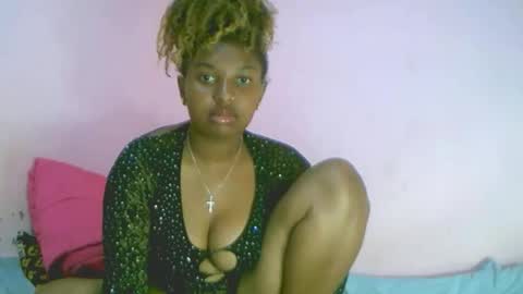 Snapshot of linah1123 chatting on October 2025 11:17:01 AM linah1123 online show from October 2025 11:17:01 AM