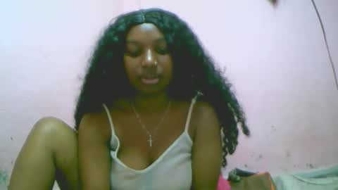 Snapshot of linah1123 chatting on November 2025 06:12:01 AM linah1123 online show from November 2025 06:12:01 AM