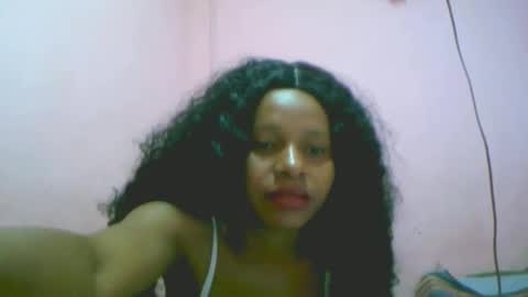 Snapshot of linah1123 chatting on December 2025 10:19:01 AM linah1123 online show from December 2025 10:19:01 AM