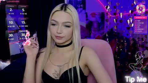 Snapshot of linalirian chatting on May 2026 09:37:02 AM I am Lina online show from May 2026 09:37:02 AM