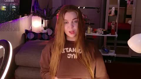  Lina Milkovich  online show from March 2026 10:04:01 AM