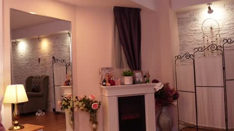 LinaReese online show from January 2025 10:32:01 AM