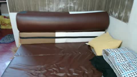 Snapshot of linaslayer chatting on February 2025 04:31:02 AM Lexi online show from February 2025 04:31:02 AM