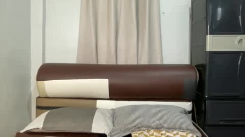 Snapshot of linaslayer chatting on October 2025 02:00:01 AM Lexi online show from October 2025 02:00:01 AM