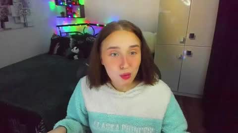 Lina online show from February 2026 10:32:02 PM