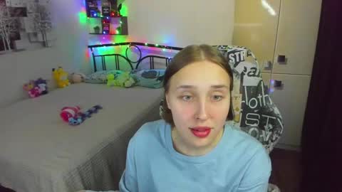 Lina online show from May 2026 09:09:02 PM