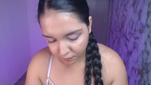 Snapshot of lincy_honeyy chatting on April 2026 03:18:02 PM lincy_honeyy online show from April 2026 03:18:02 PM