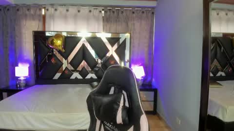 Snapshot of linda4petite chatting on June 2026 06:33:01 PM Linda online show from June 2026 06:33:01 PM