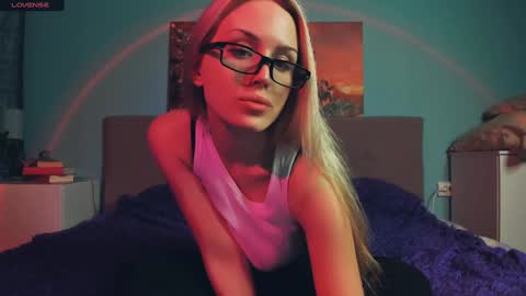 Linda online show from January 2025 05:23:02 PM