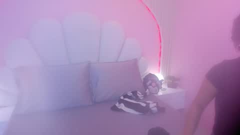 Snapshot of linda_sofi__ chatting on February 2025 07:26:01 PM linda_sofi__ online show from February 2025 07:26:01 PM