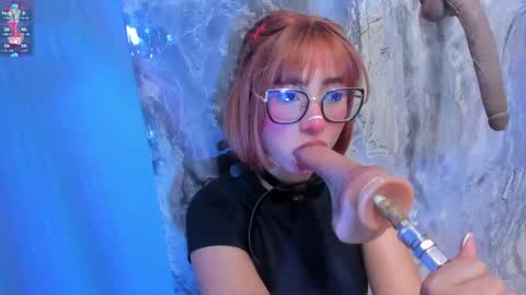 Snapshot of linda_sofi__ chatting on October 2025 07:58:02 PM linda_sofi__ online show from October 2025 07:58:02 PM