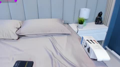 Snapshot of linda_sofi__ chatting on March 2026 09:18:02 PM linda_sofi__ online show from March 2026 09:18:02 PM