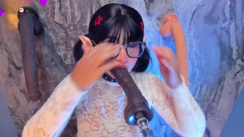 Snapshot of linda_sofi__ chatting on April 2026 08:36:02 PM linda_sofi__ online show from April 2026 08:36:02 PM