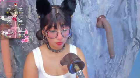 Snapshot of linda_sofi__ chatting on April 2026 08:04:01 PM linda_sofi__ online show from April 2026 08:04:01 PM