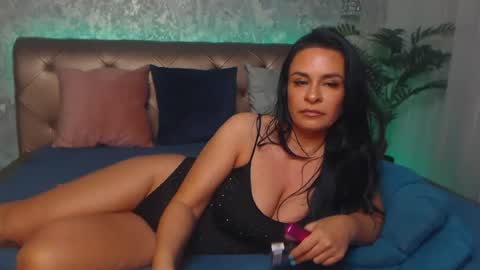 Snapshot of lindacarter9 chatting on June 2026 01:36:01 AM Linda online show from June 2026 01:36:01 AM