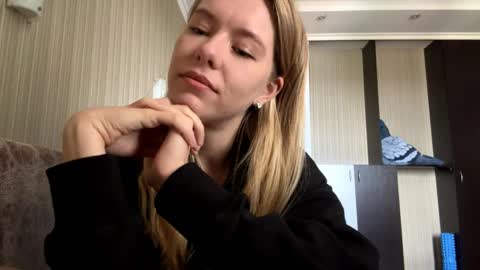 Scarlett online show from June 2026 07:43:01 AM