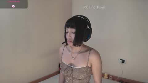 Snapshot of ling_meow chatting on March 2026 01:55:01 PM Ling online show from March 2026 01:55:01 PM