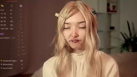Linh -   online show from June 2026 09:16:02 PM